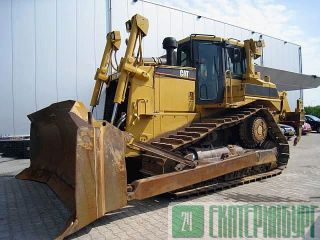  Caterpillar D7R, 2003 . 