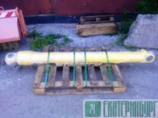   Komatsu () PC200-7 707-01-0A312 