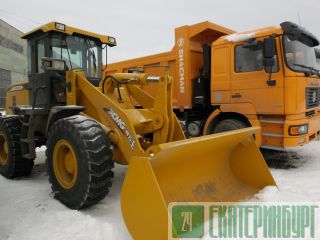   XCMG LW300F   .  1 330 000 