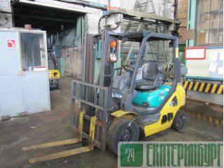 op Komatsu FG20T-16 / 