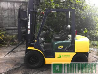 op Komatsu FD20C-14  / 
