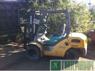 op Komatsu  FD30T-15  / 