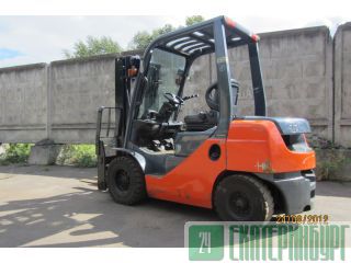 op Toyota 02-8FD25  / 