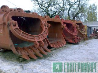      Hardox  Raex 