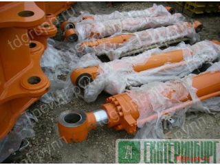 4628635   Hitachi () ZX330-3 