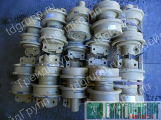 14X-30-00081     KOMATSU D65E-12 