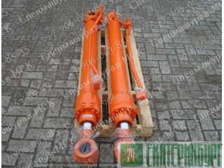      Hitachi  