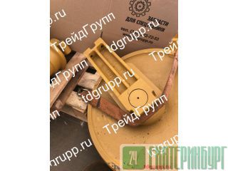 VOE14533156 ������ ������������ (Idler) Volvo EC210B ������������