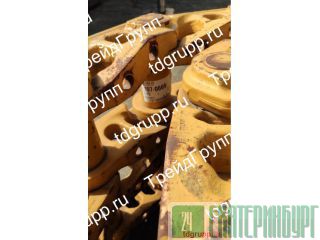 1070669   (Track link) Caterpillar 375L 