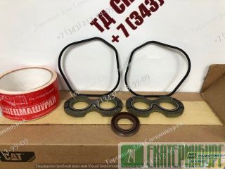   AT331223, John Deere 325 