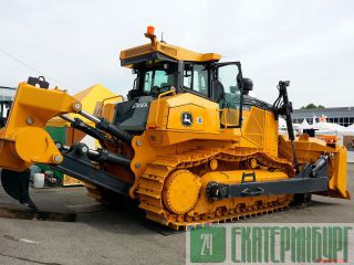    1050J  John Deere 