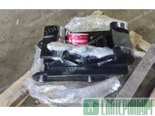 -  Terex TLB 825 