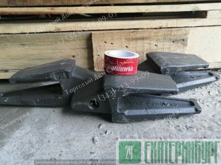  207-939-3120  Komatsu PC300 